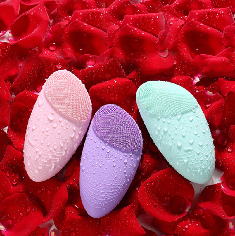 New Electric Silicone Facial Cleansing Brush Device